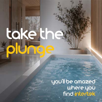 A cold plunge bathtub